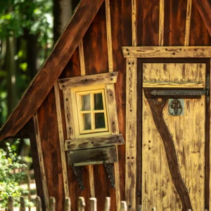 casute in copaci la Edenland Park cazare pentru familii cu copii echitatie la edenland park zooland edenland park parc pentru copii parc de aventura activitati pentru copii locatii pentru copii Edenland Park